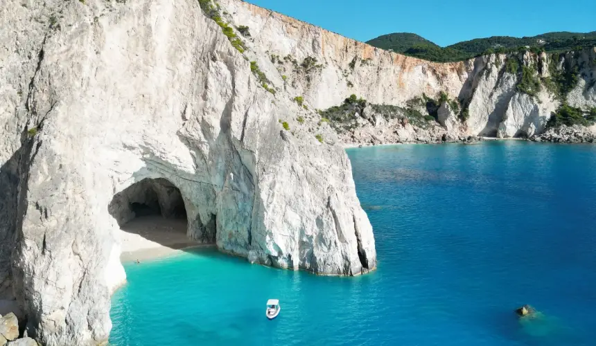 Novità per Zante 2025: arriva l'escursione all' Eros Cave